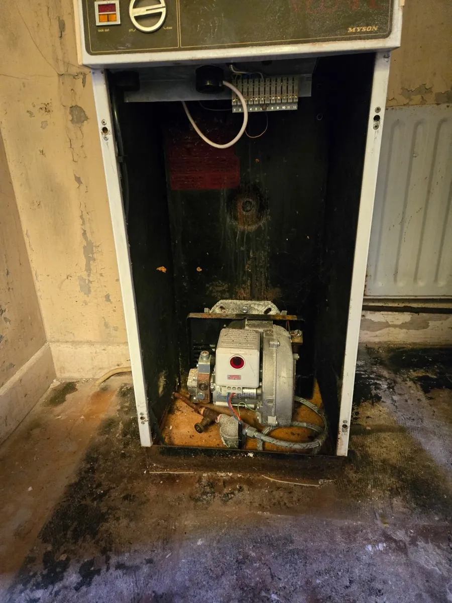 oil boiler and oil tank - Image 2