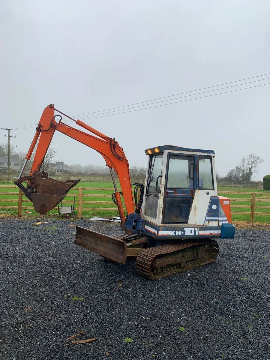 kubota 3.5 ton digger - Image 1