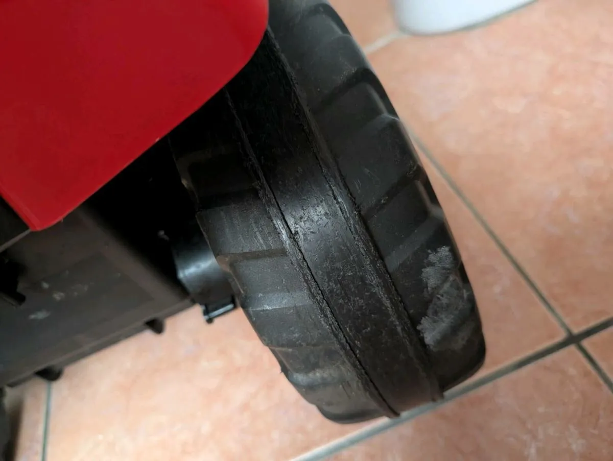 Electric Ride on Tractor - Image 4