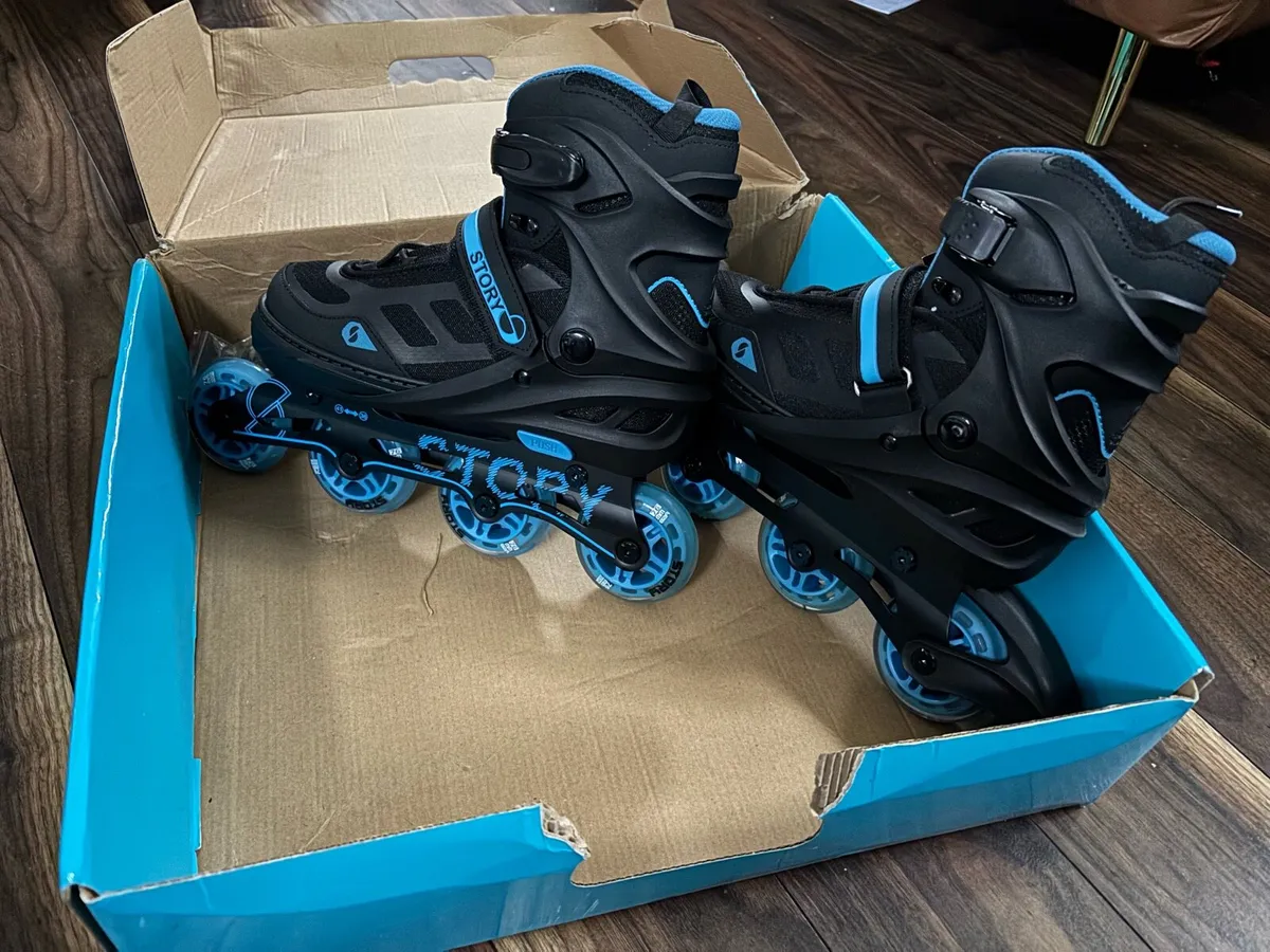 Roller blades - Image 1
