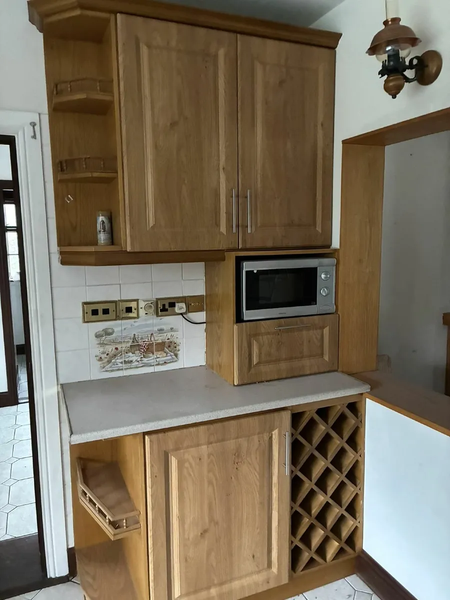 Kitchen Units - Image 2