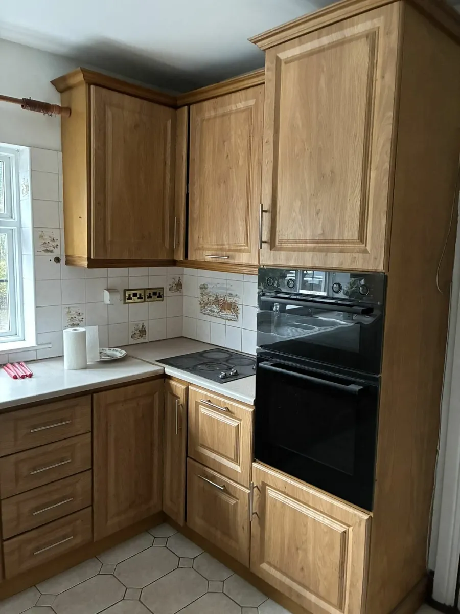 Kitchen Units - Image 3