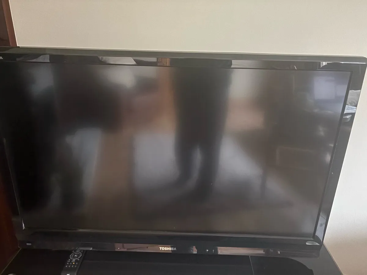 Toshiba Television - Image 1