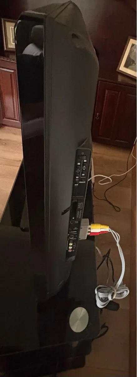 Toshiba Television - Image 3