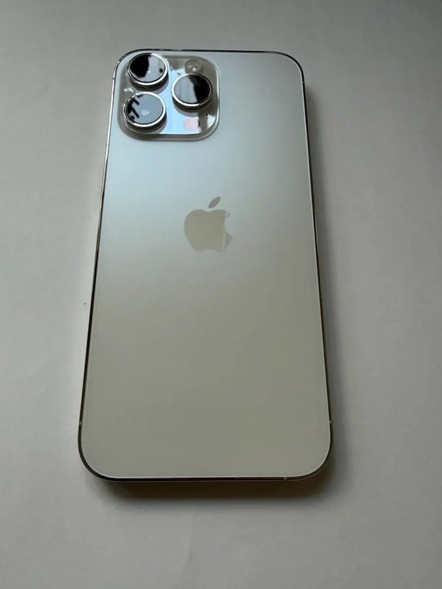 iphone 17 pro max - Image 3