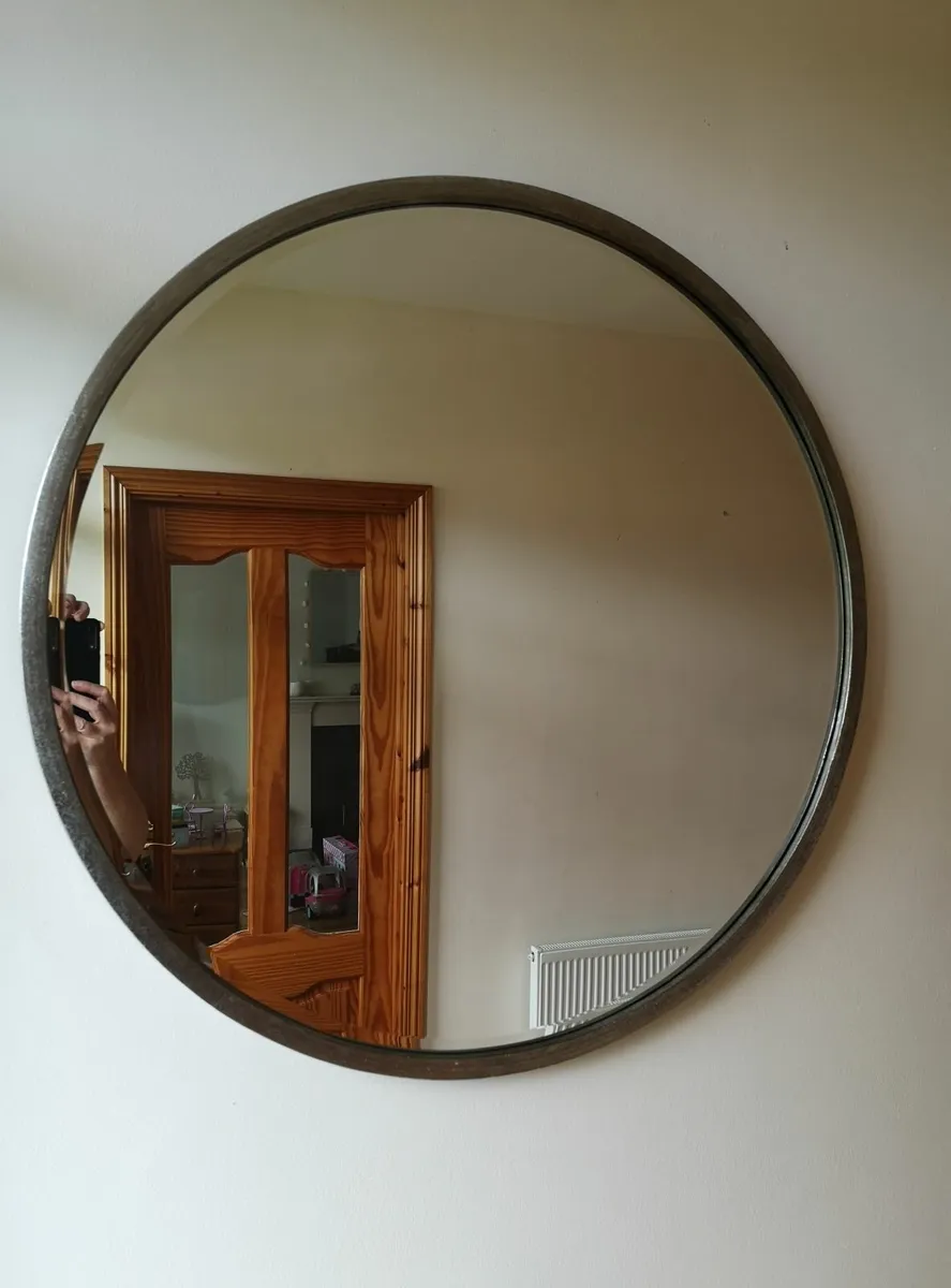 Meubles Antique Silver Round Mirror - Image 3