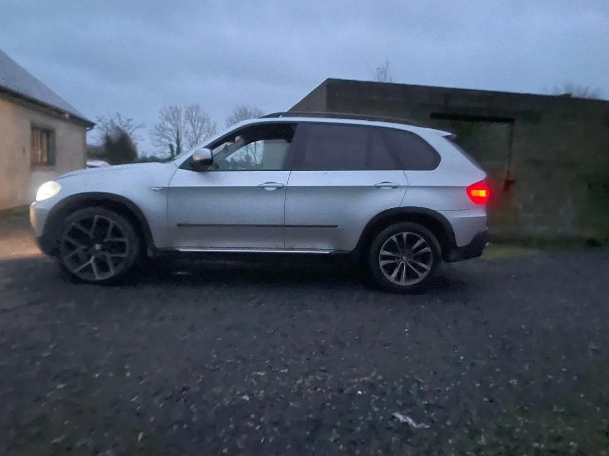 BMW x5 - Image 3