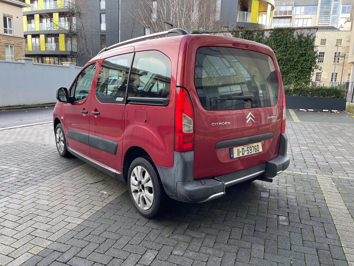 Citroen Berlingo Multispace wheelchair accessible - Image 3