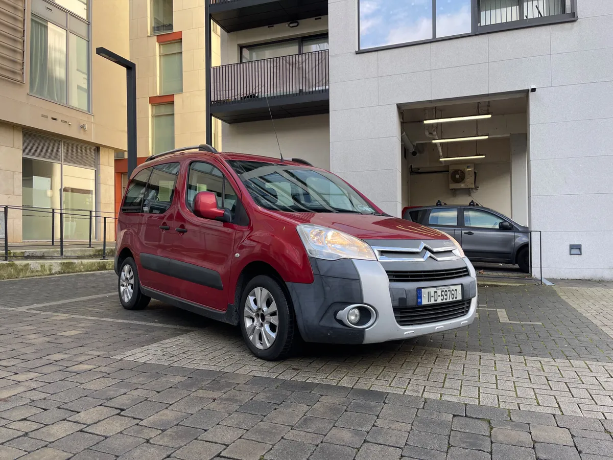 Citroen Berlingo Multispace wheelchair accessible - Image 1
