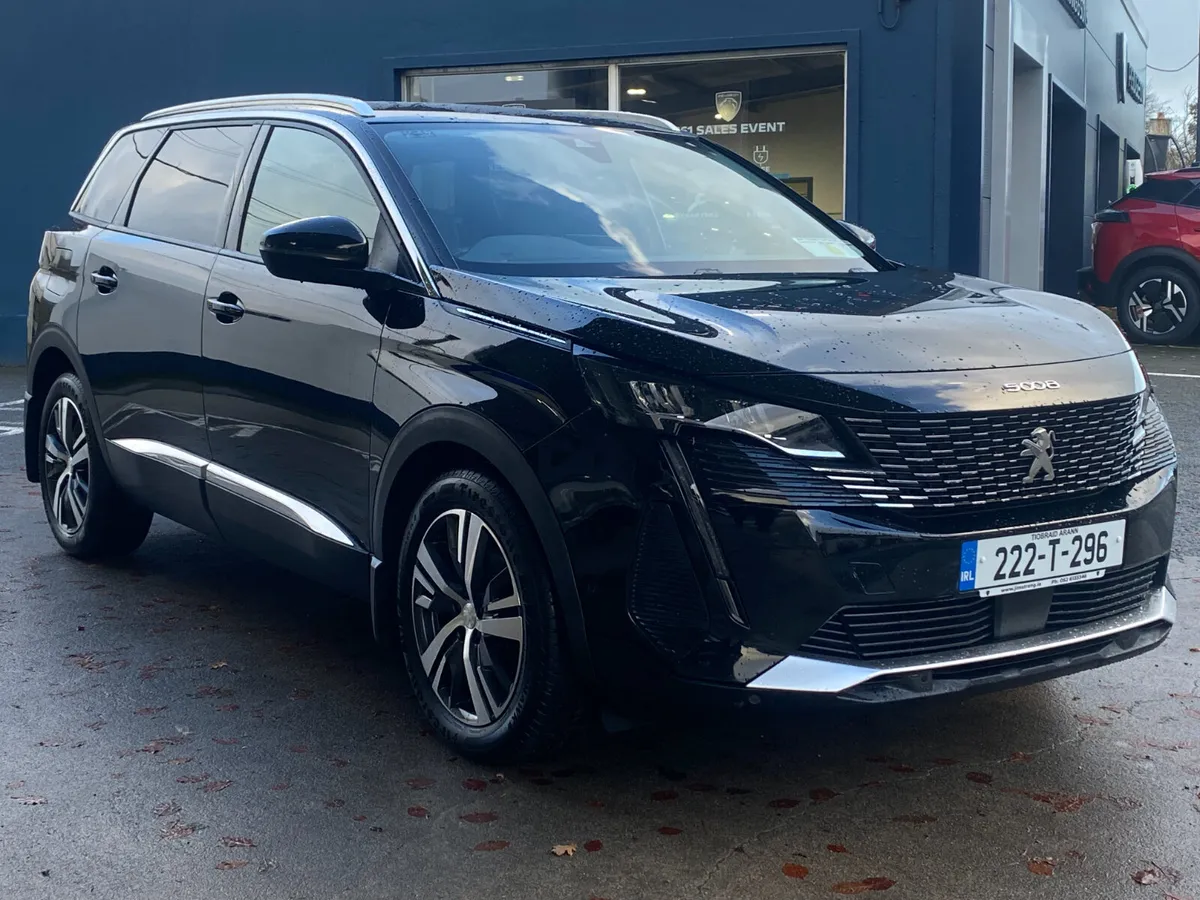 Peugeot 5008 1.5 BlueHDi 130bhp Allure - Image 1