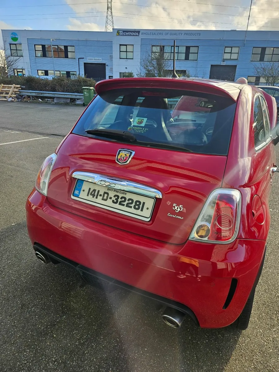 Ultimate Motorhome Tow Car ... just hook on & go ! - Image 4