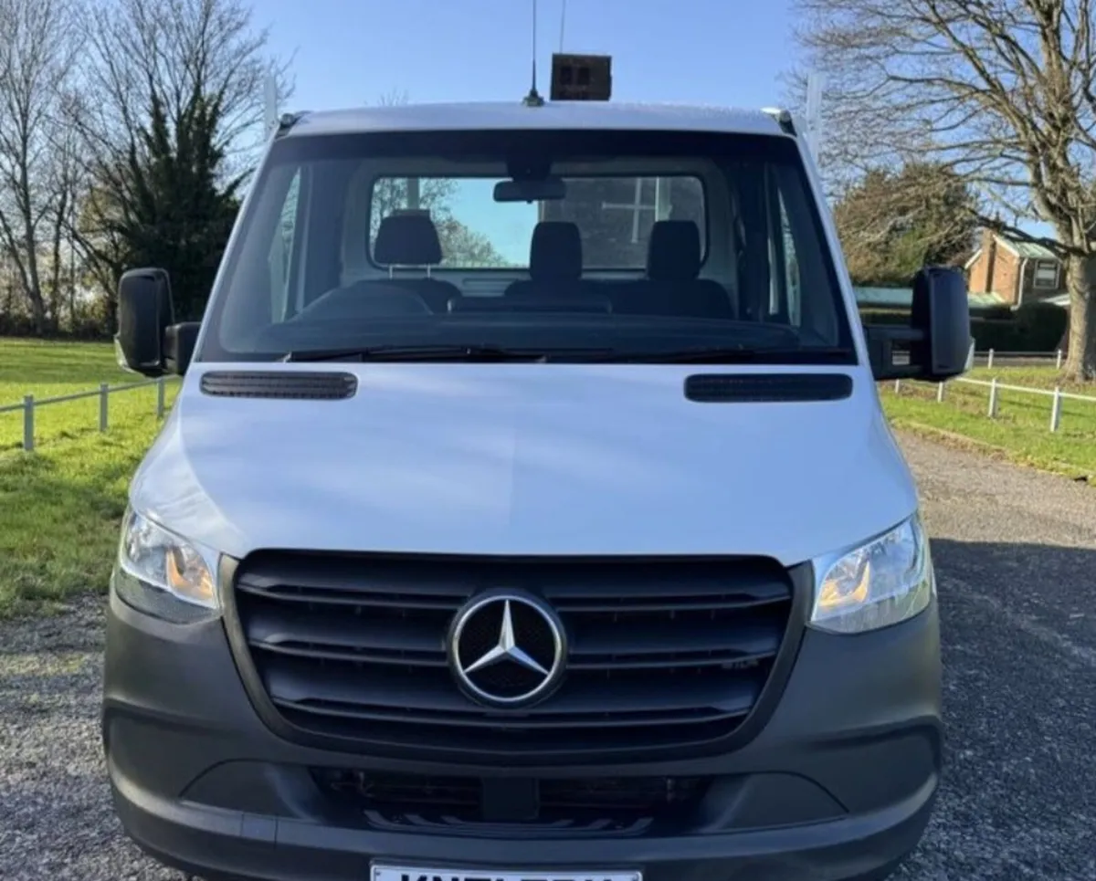 2022 MERCEDES-BENZ SPRINTER 2.0  4.2m. Dropside - Image 2