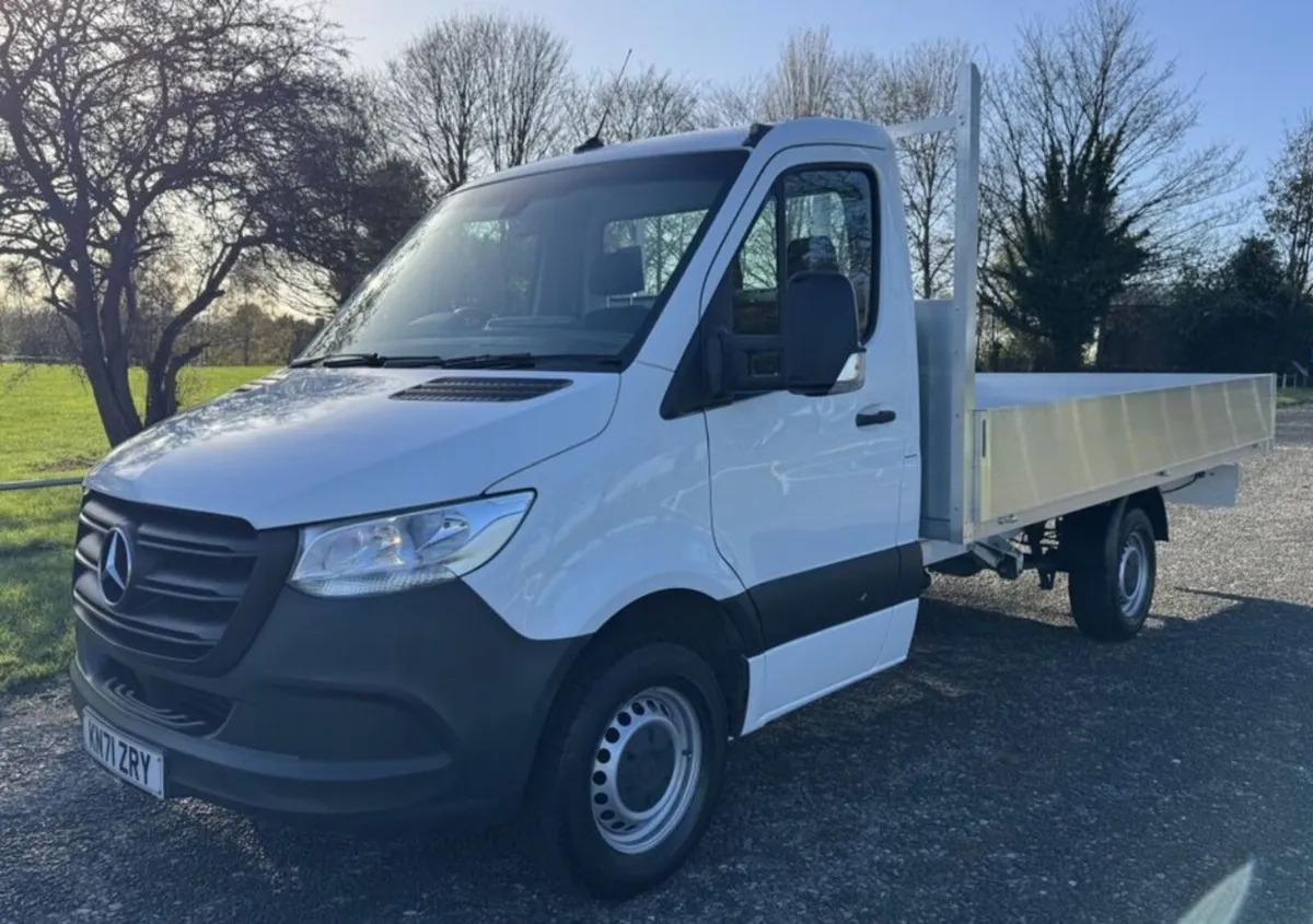 2022 MERCEDES-BENZ SPRINTER 2.0  4.2m. Dropside - Image 1