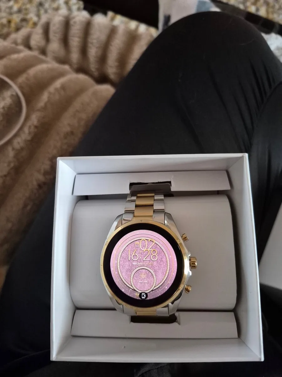 Michael Kors access smart watch - Image 3