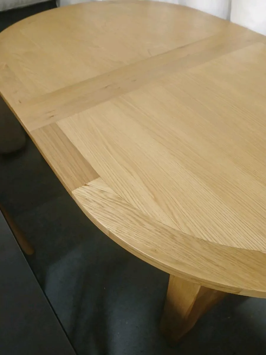 Oak table oval - Image 1
