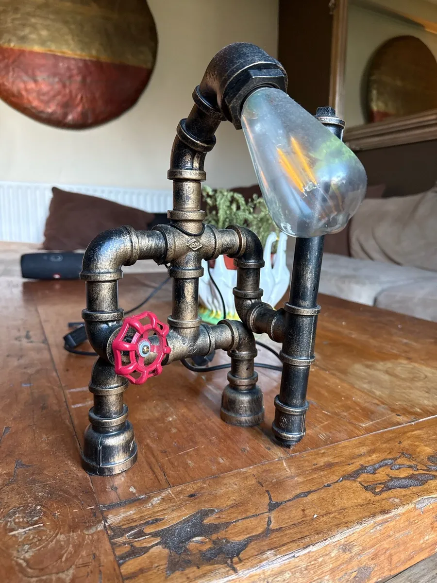 Industrial Pipe Lamp (Steampunk Style)