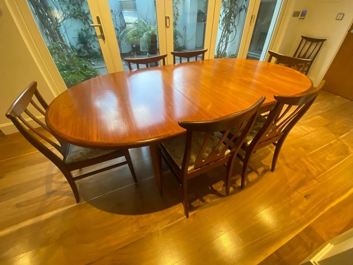 G Plan table and chairs - Image 3