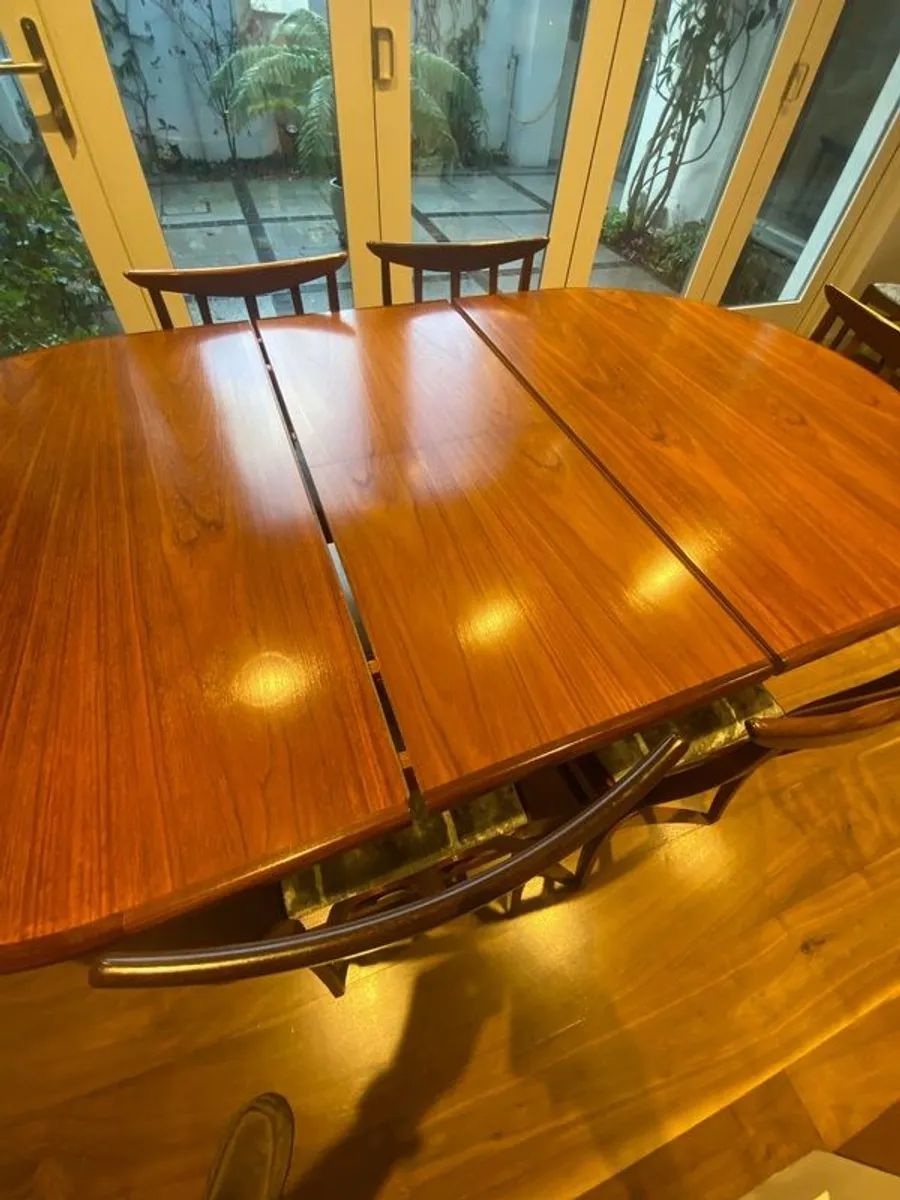 G Plan table and chairs - Image 4