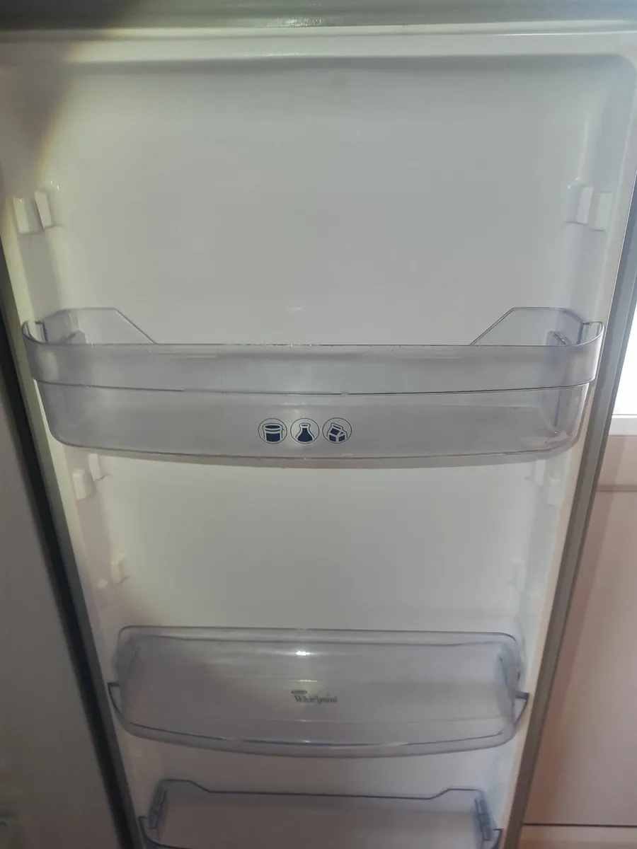 Fridge (Whirlpool) - Image 2
