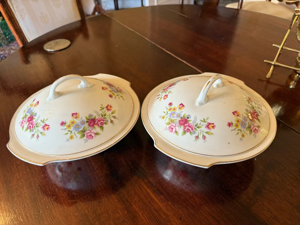 Royal Grafton Fine China Serving Dishes - Image 2