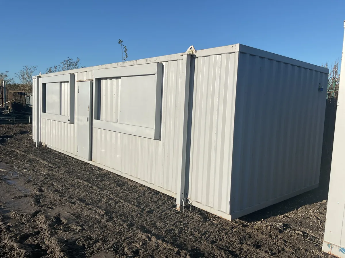 Approx: 12 x 30 Site Cabin For Auction - Image 4