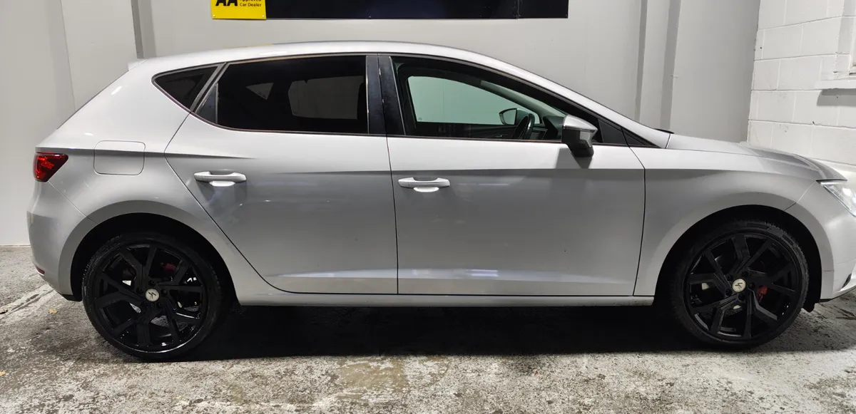 SEAT Leon 2015 1.5 TDI 5 DOOR SPORT BACK SE SPEC - Image 3