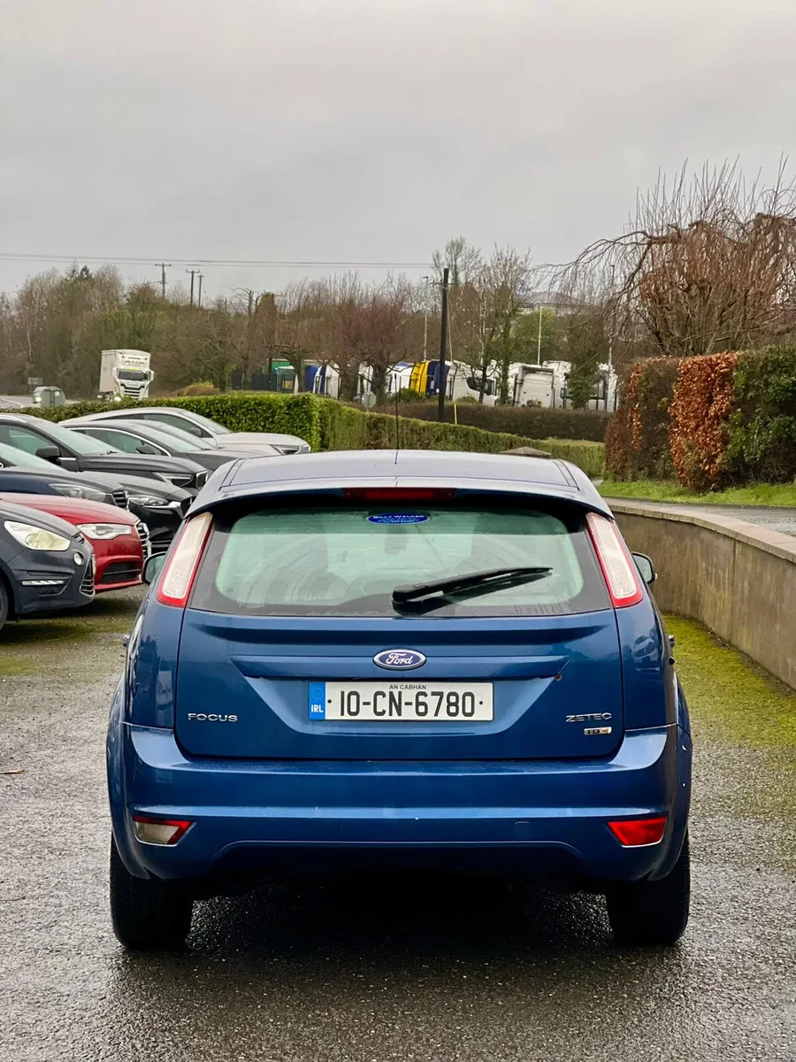 Ford Focus 2010 - Image 3