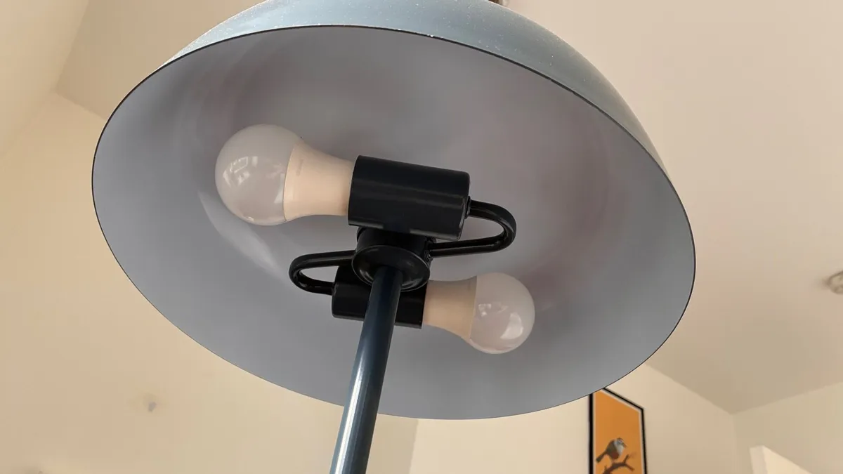 Tall floor lamp - Image 3