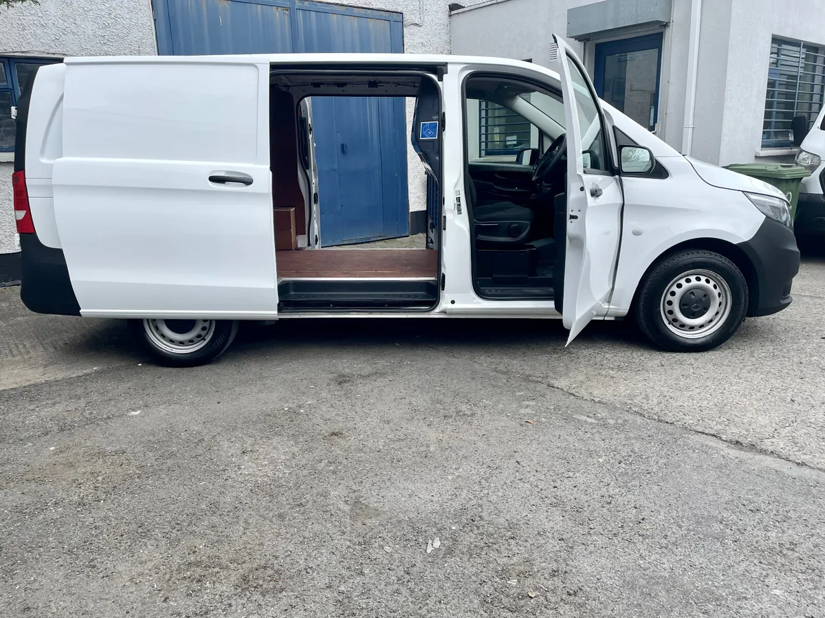 Mercedes-Benz Vito 110 Classic 2.0CDI RWD LWB,2022 - Image 3