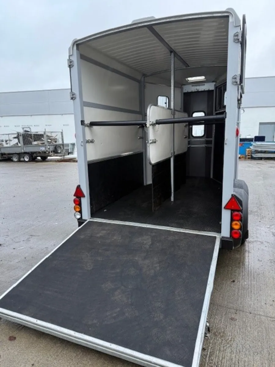 T0150 Demo New HB511 Ifor Williams Ex Large H/ Box - Image 3