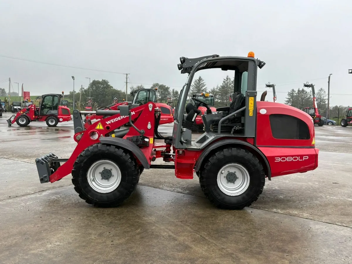 2019 Weidemann 3080LP - Image 3