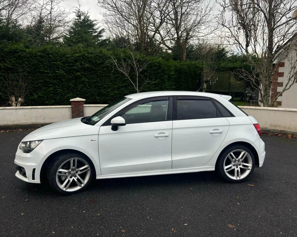 Audi A1 1.6 TDI Sline Sportback 2012 - Image 3
