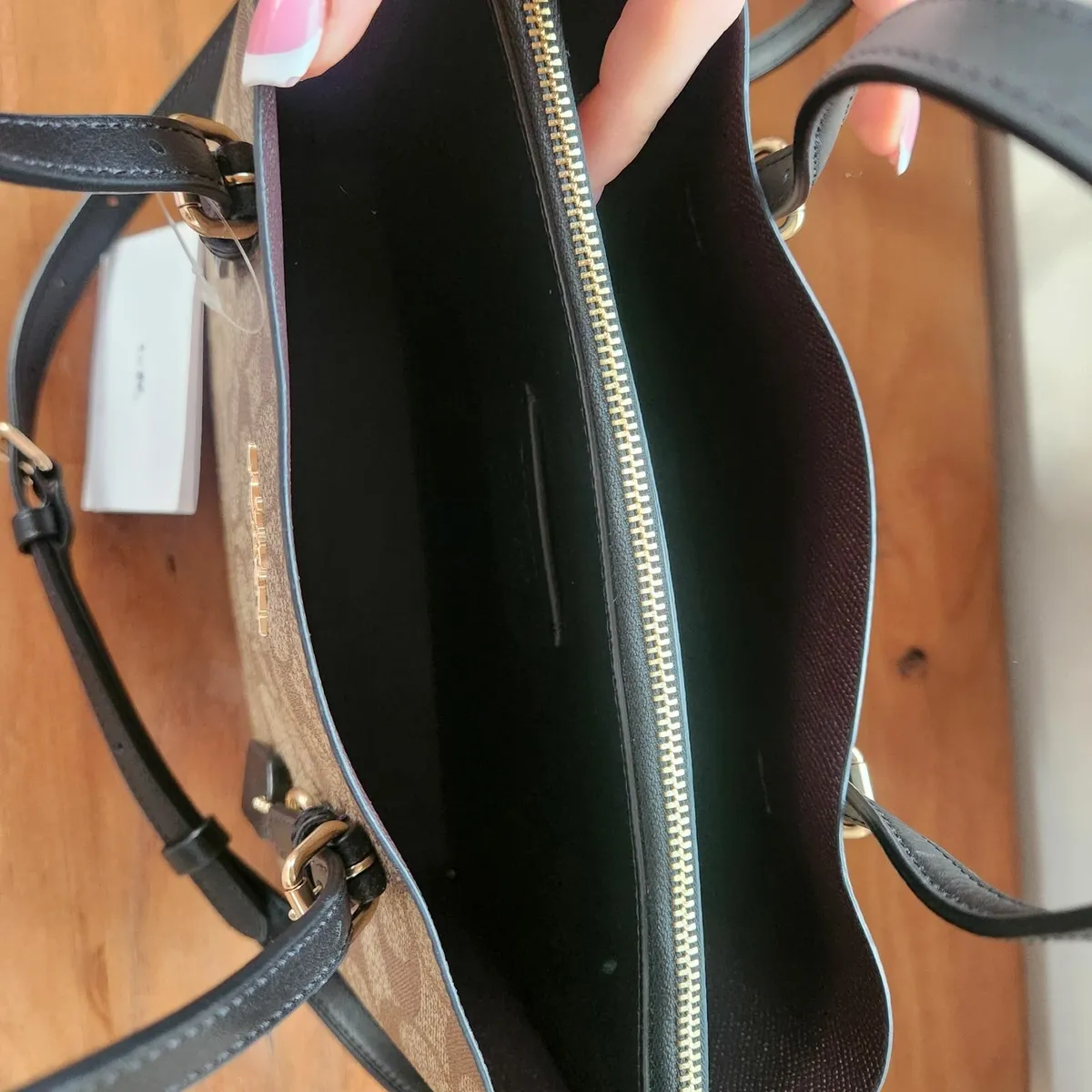 COACH (brand new) - Image 2