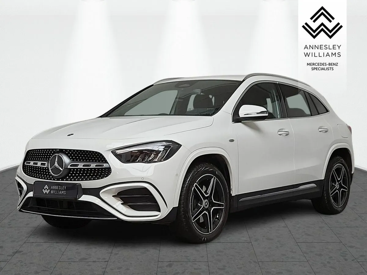 Mercedes-Benz GLA GLA250 e AMG Line Executive Excl - Image 4
