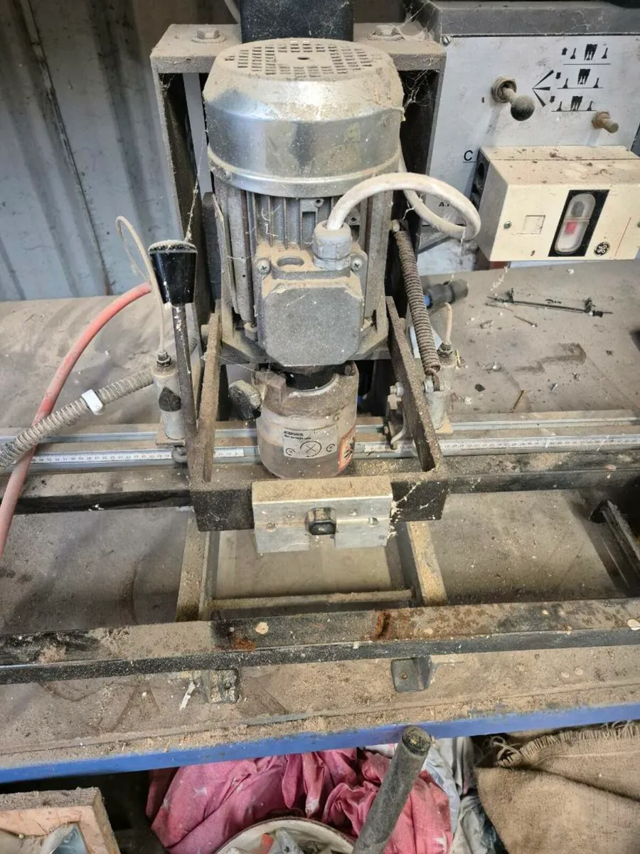 Hinge boring machine - Image 2