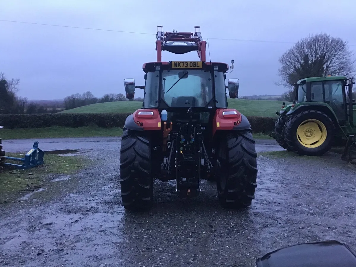 Case Farmall 110c With Quicke Q4 Loader - Image 4