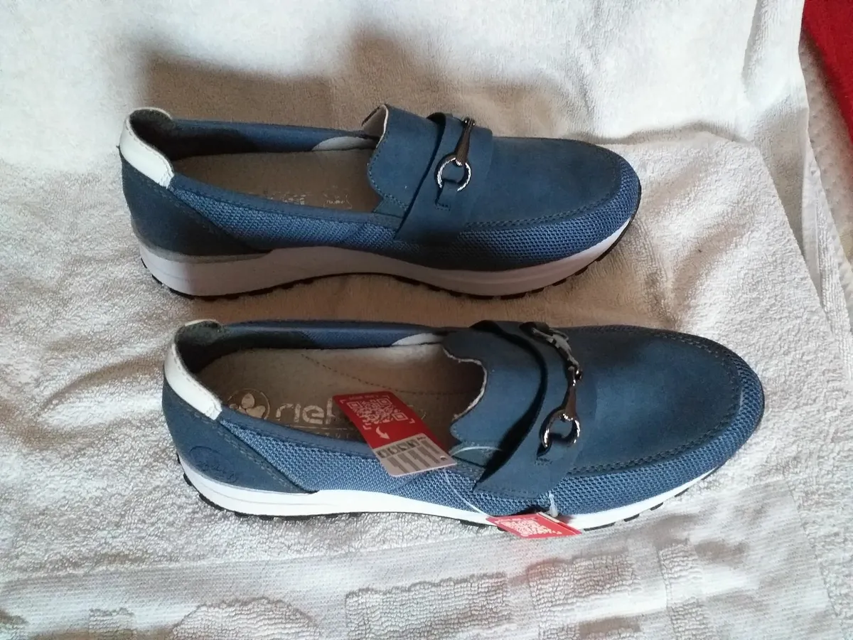 LADIES FLAT" BRAND NEW "RIEKER BLUE SHOES-SIZE 6 - Image 2