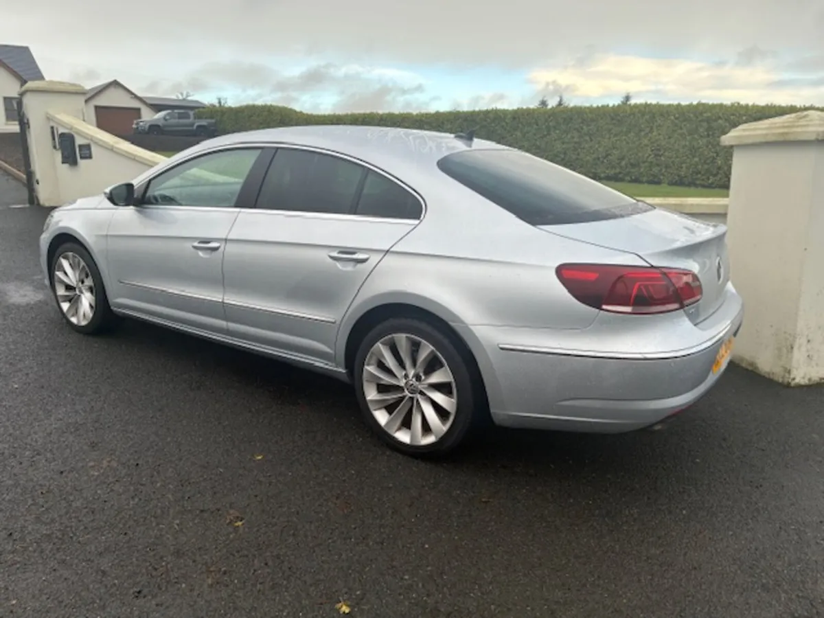 Volkswagen Passat ** Ni Car - No additional levys - Image 2