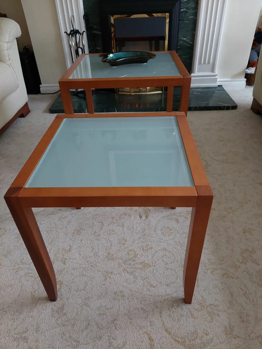 Coffee tables.  Set of two - Image 4