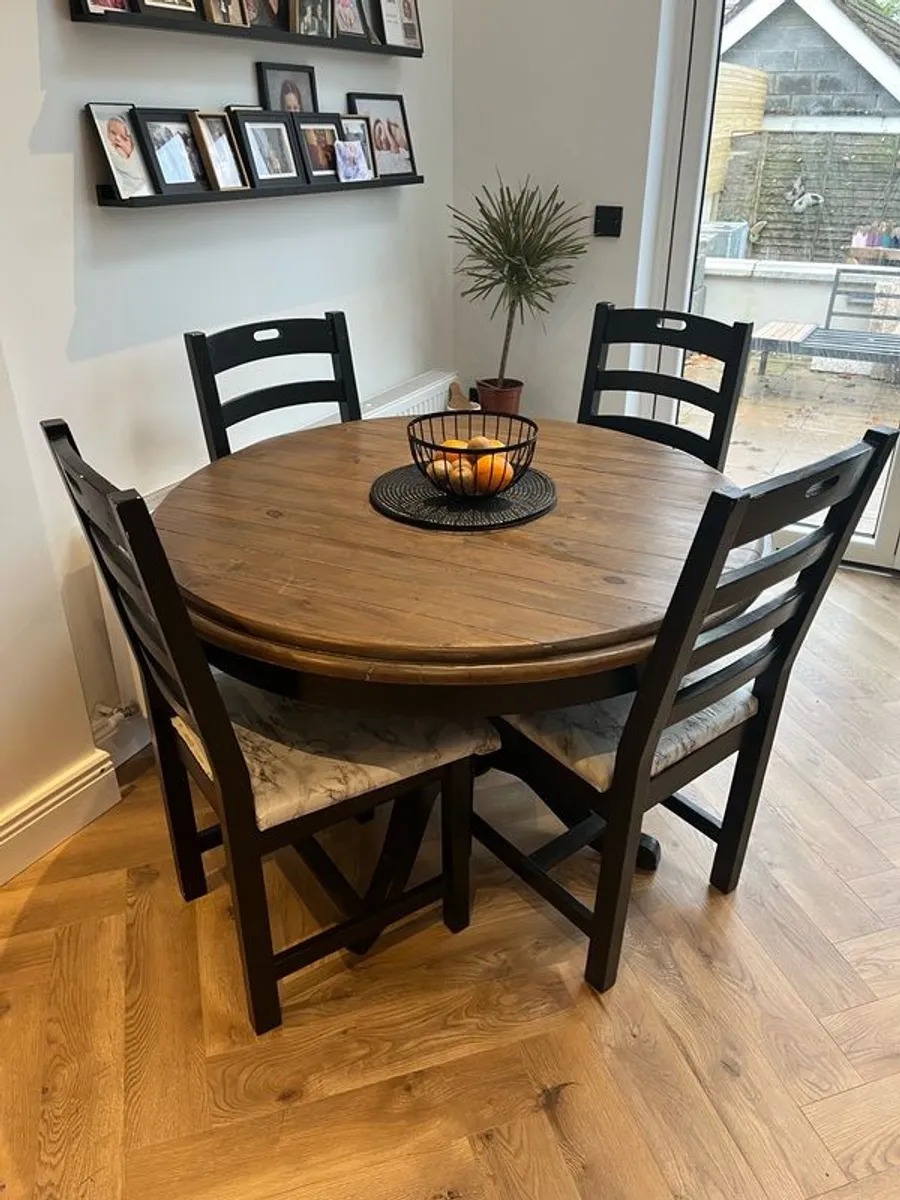 Round Kitchen Dining Table & Chairs (open to offers as need gone) - Image 1