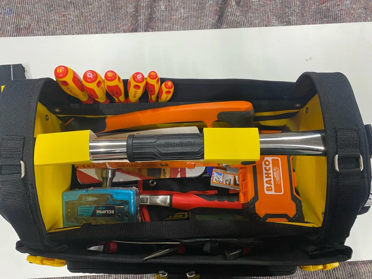 New Professional Electrical Tool kit - Image 1