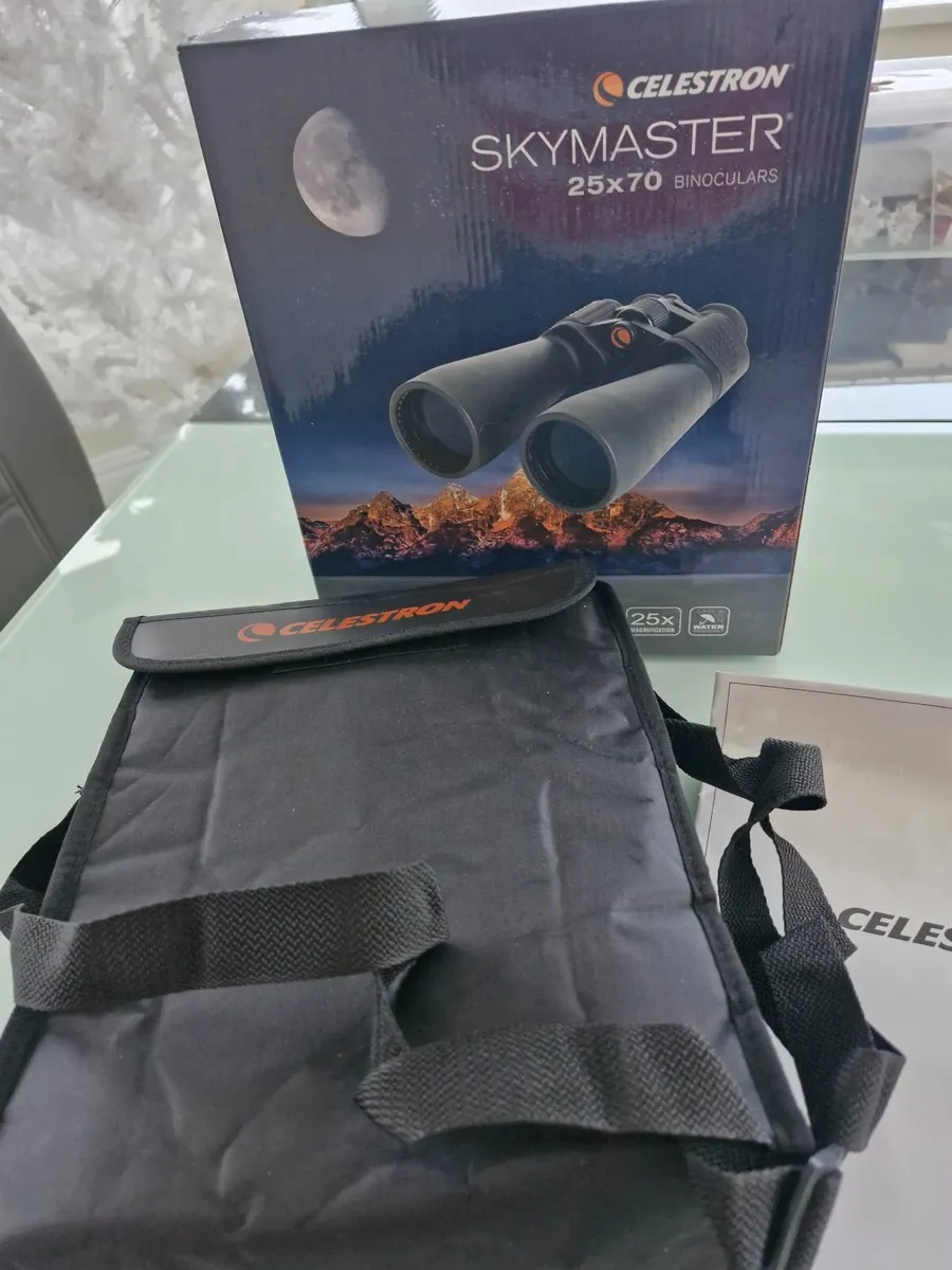 Celestron Skymaster Binoculars 25 x70 - Image 2