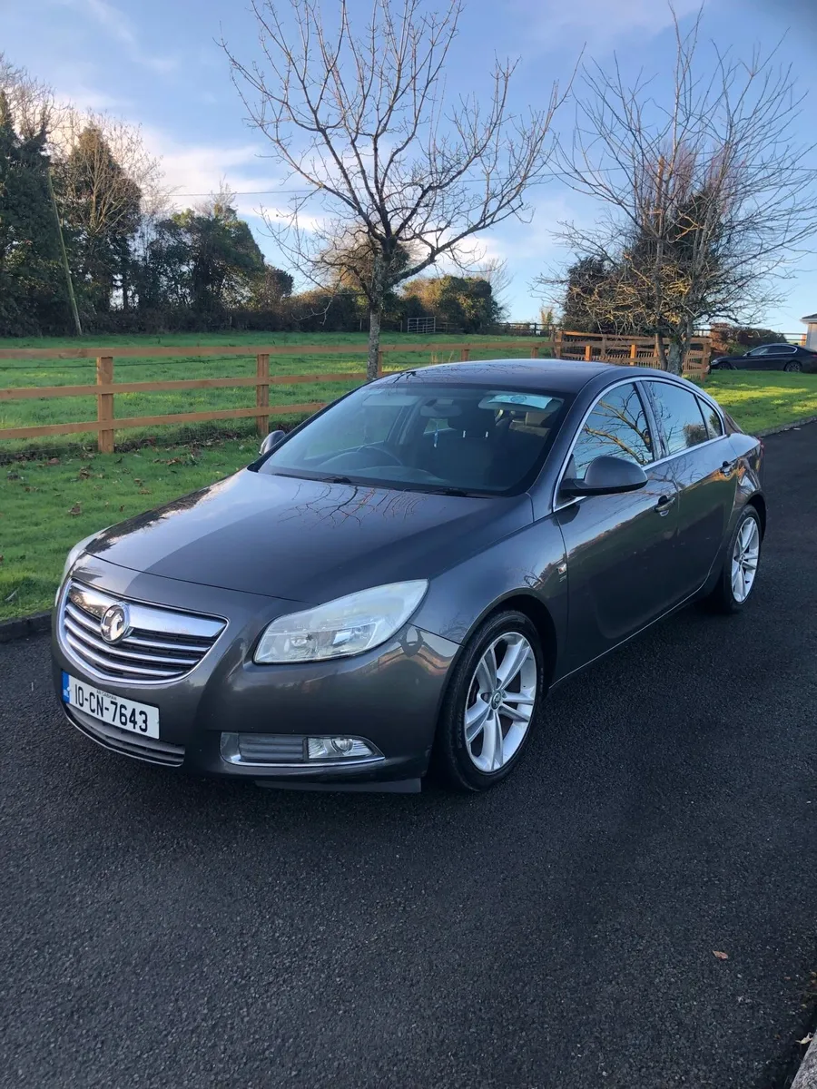 2010 Vauxhall insignia 2.0 CDTi tax and tested - Image 2