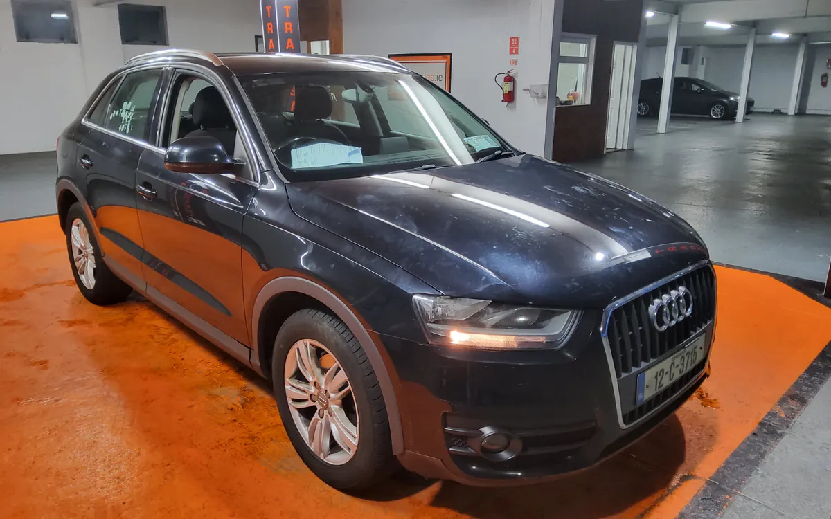 Audi Q3 2012 - Image 1