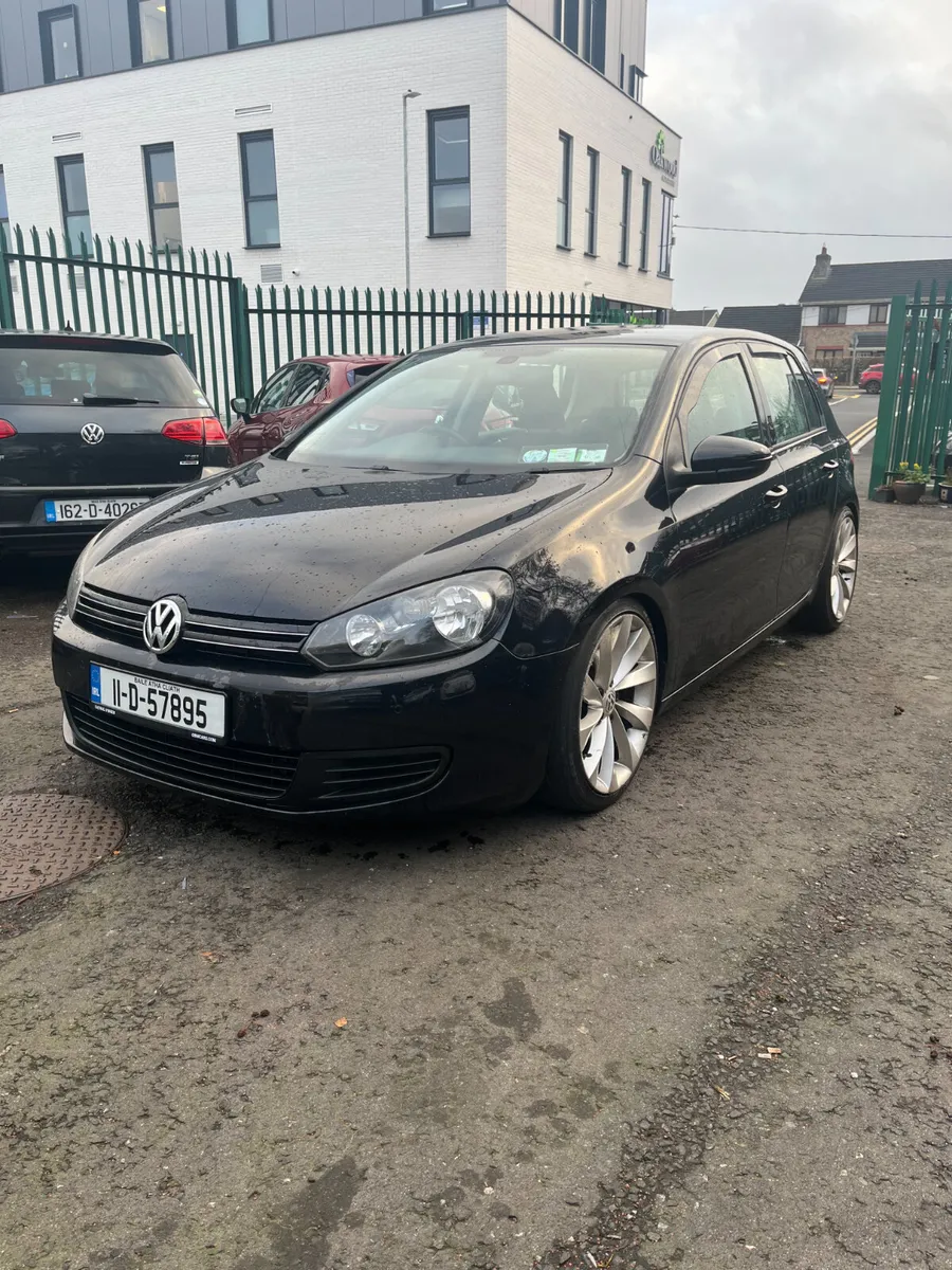 Volkswagen Golf 2011 - Image 3