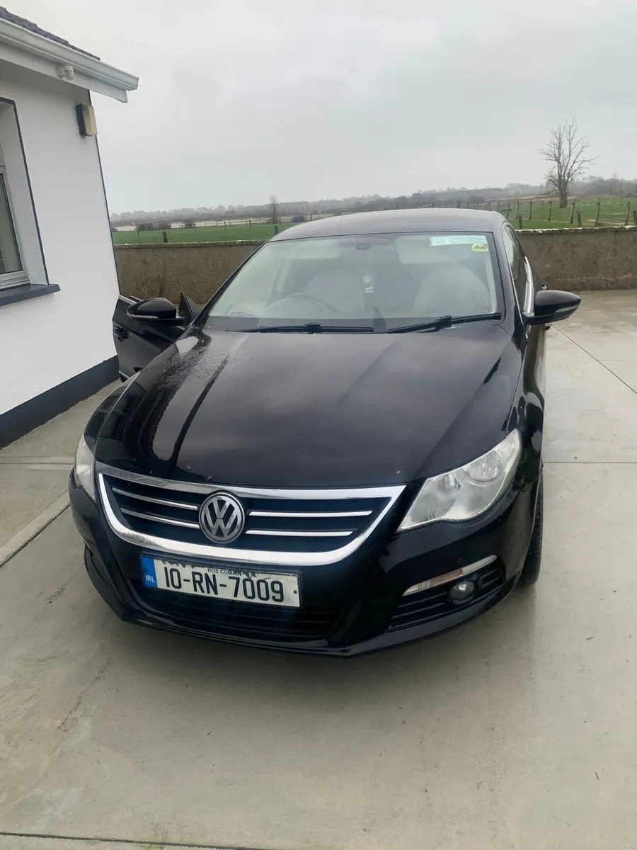 Volkswagen Passat CC - Image 1