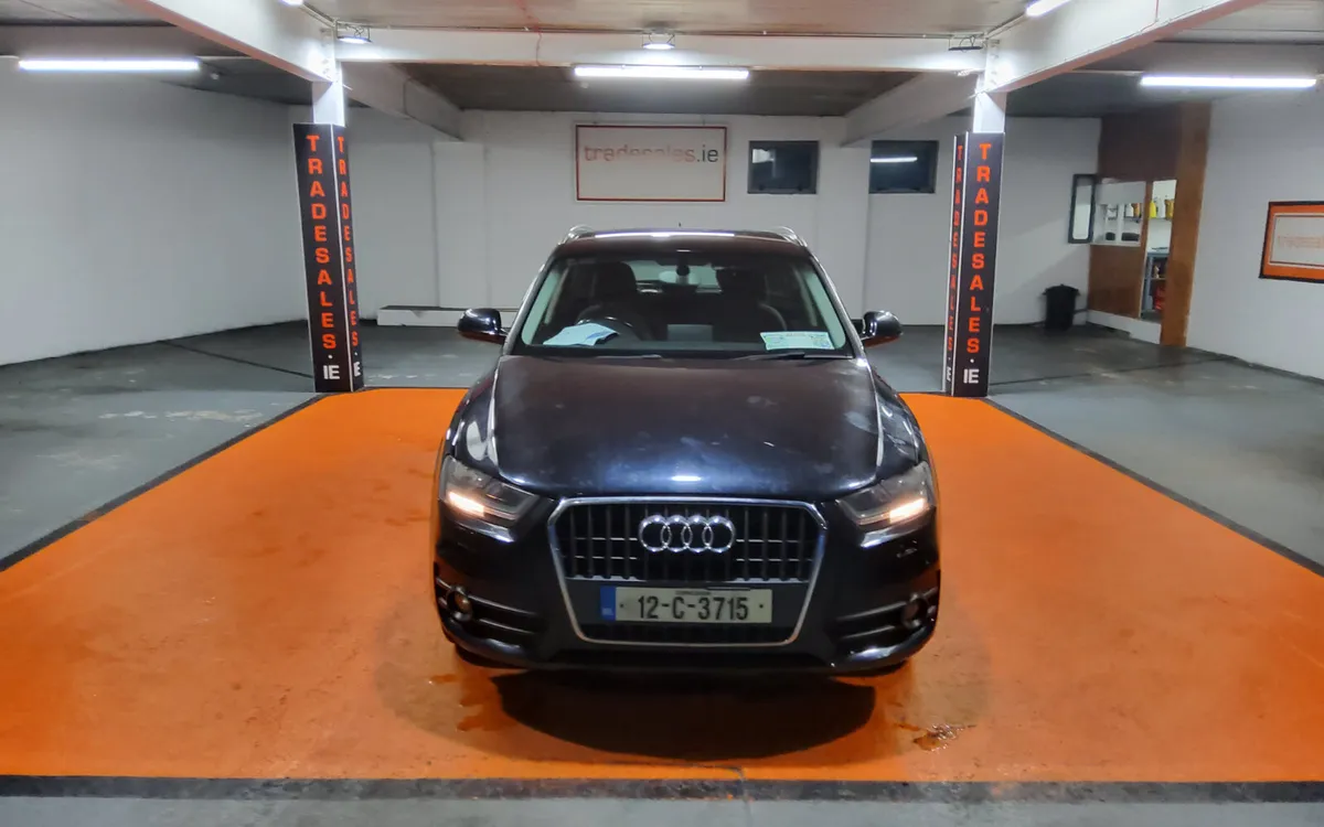 Audi Q3 2012 - Image 3