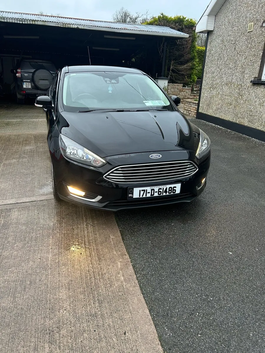 …2017 focus diesel, very light damage… - Image 1