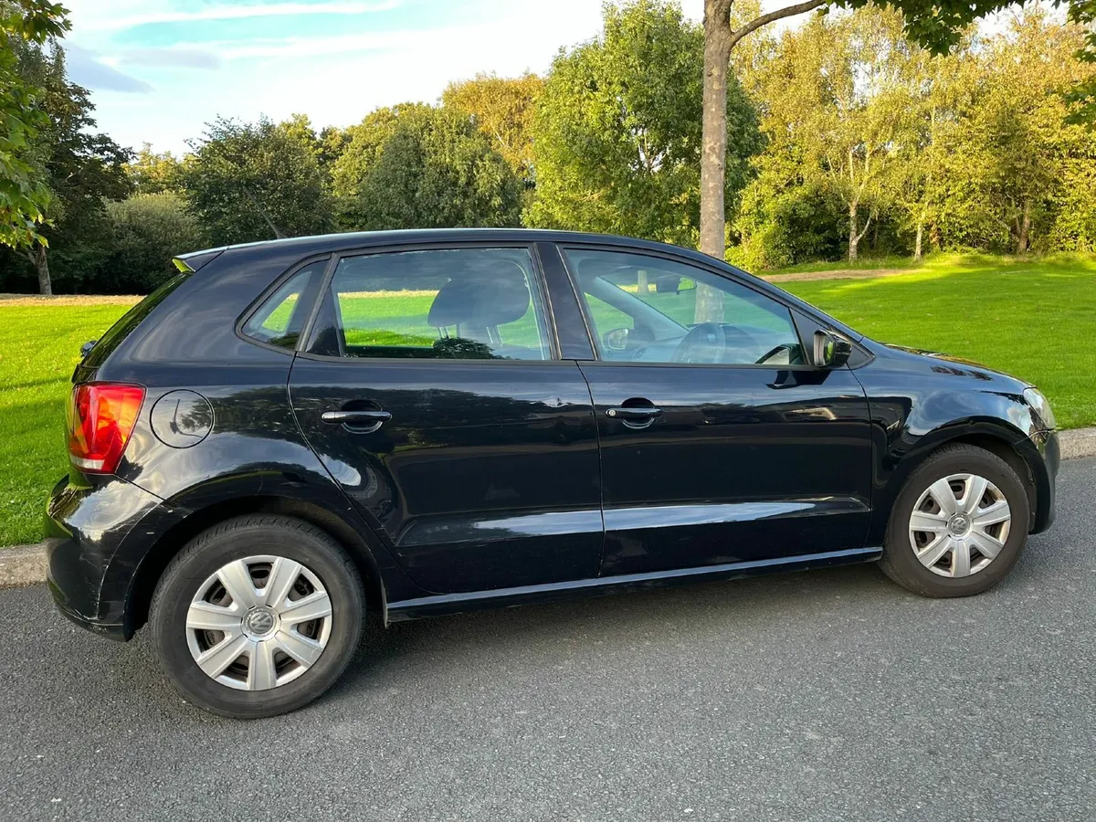 Volkswagen Polo 2010 - Image 4