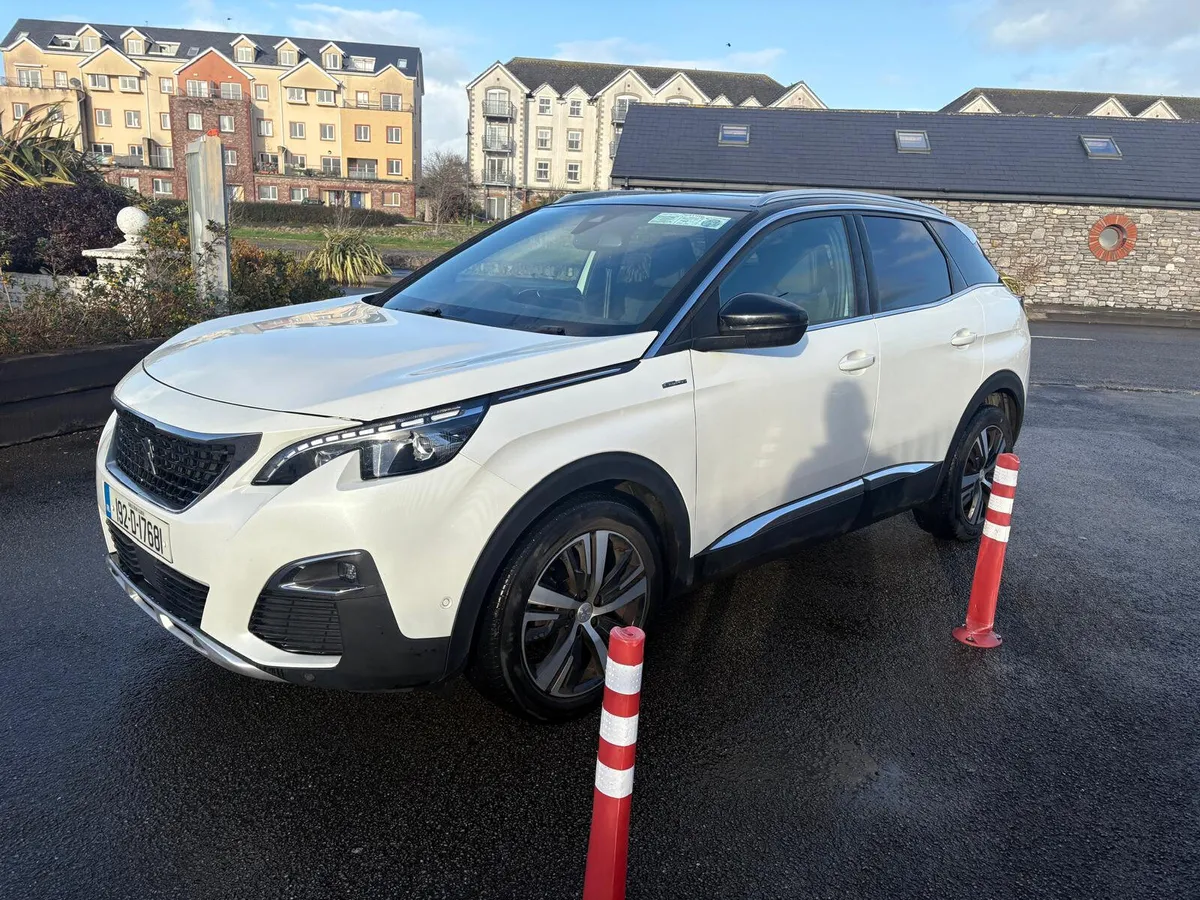 Peugeot 3008 2019 - Image 2